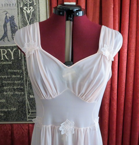 1950s pink luxite nightgown - luxite,