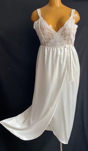 Vintage long nightdress - nightdress,, cream