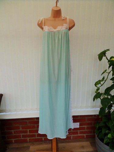 Q70 vtg aqua sheer lace - q70, nylon