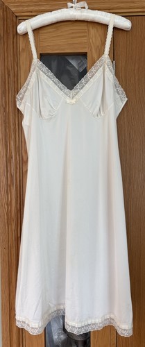 Vintage full slip - vintage,