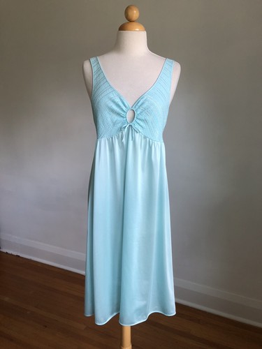 Beautiful vtg lorraine - beautiful,