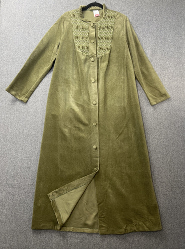 Michael green dressing - , gown