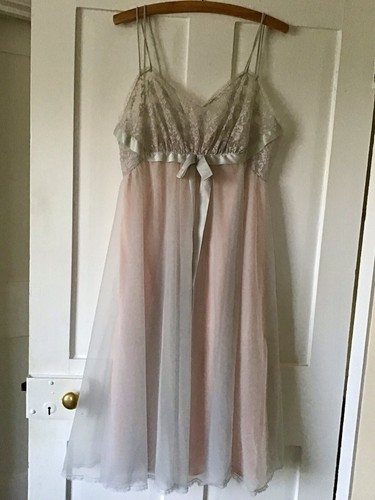 Wolsey vanity fair 1960s pink - vanity,