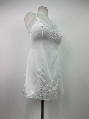 Vintage charnos nylon short - vintage,