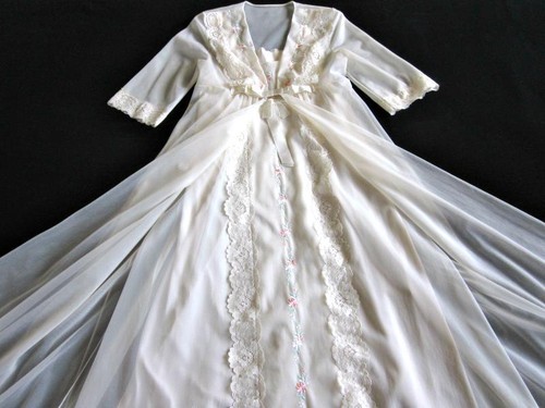 Vtg shadowline long - vtg, lacy