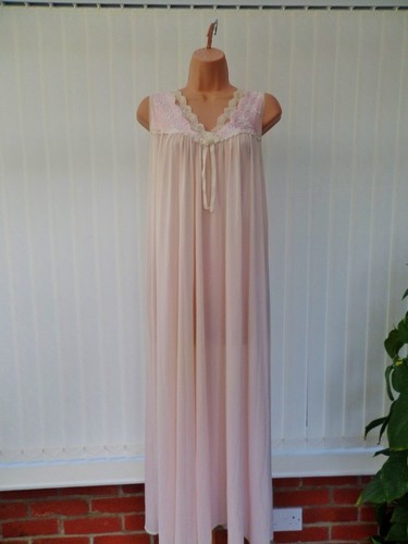 Vtg miss elaine pink sheer - k9,