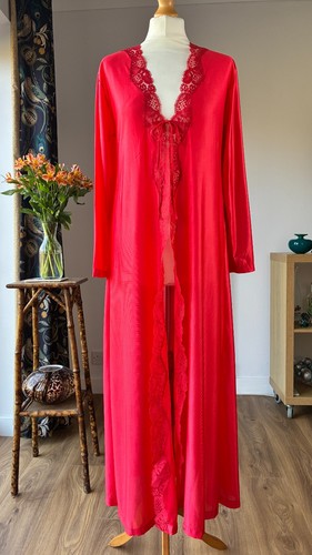 Vintage red nylon - red,