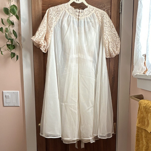 Vintage vanity fair women - vanity, women’s
