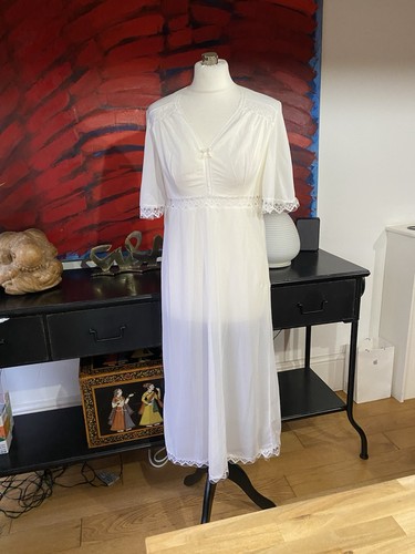 Vintage white nylon - white,
